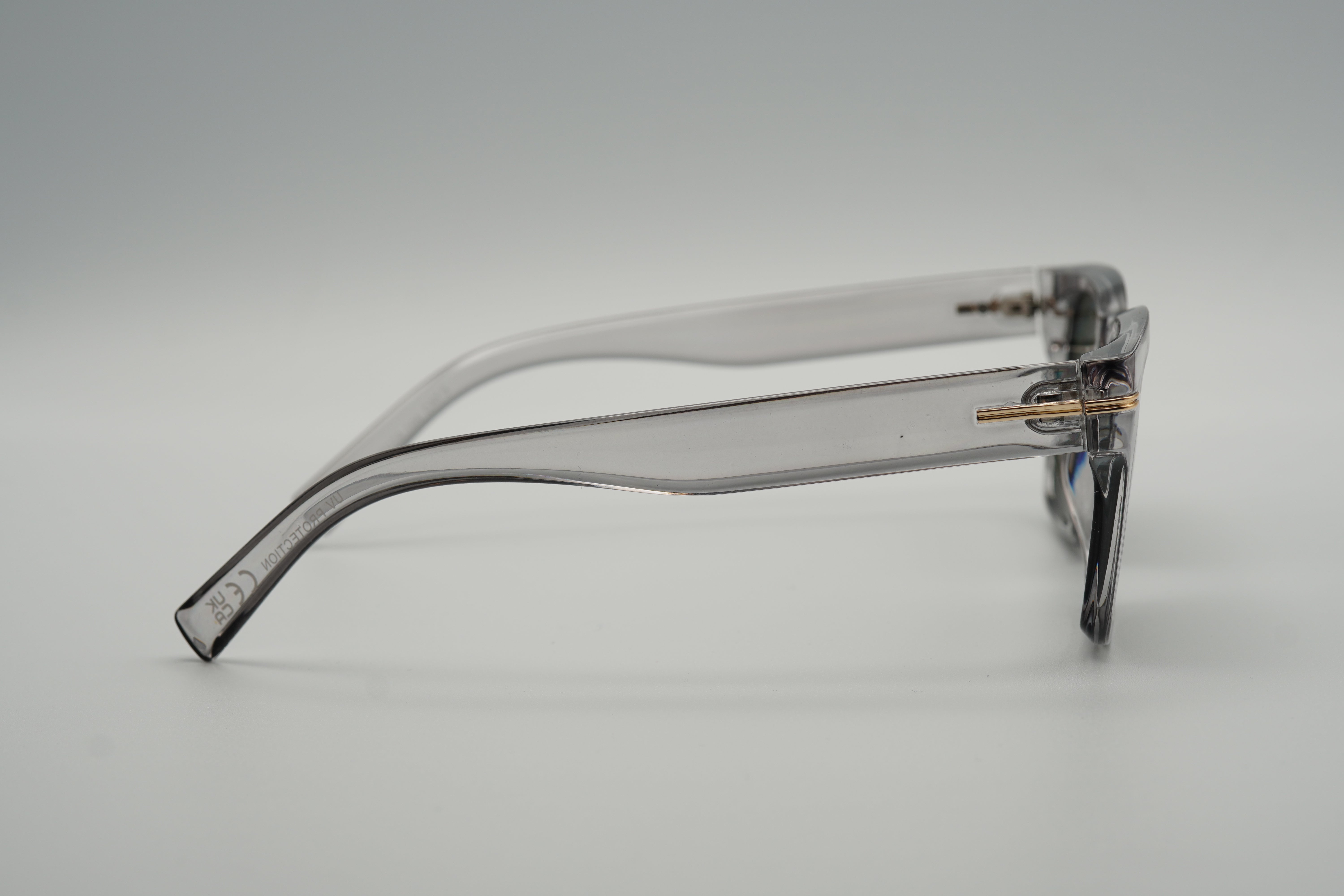 CP026619 GRIS TRANSPARENT