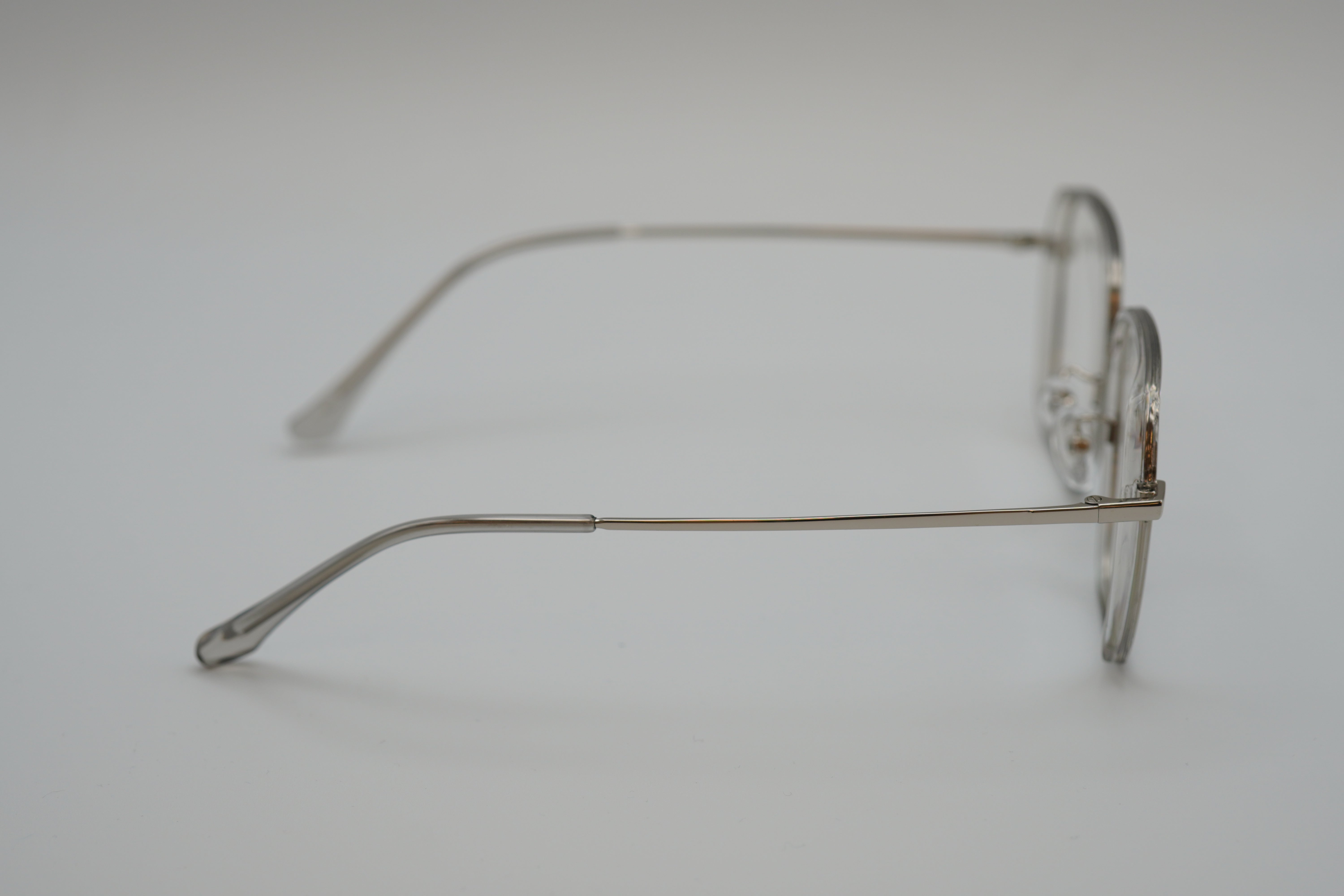 CV1730 TRANSLUCIDE ARGENTE