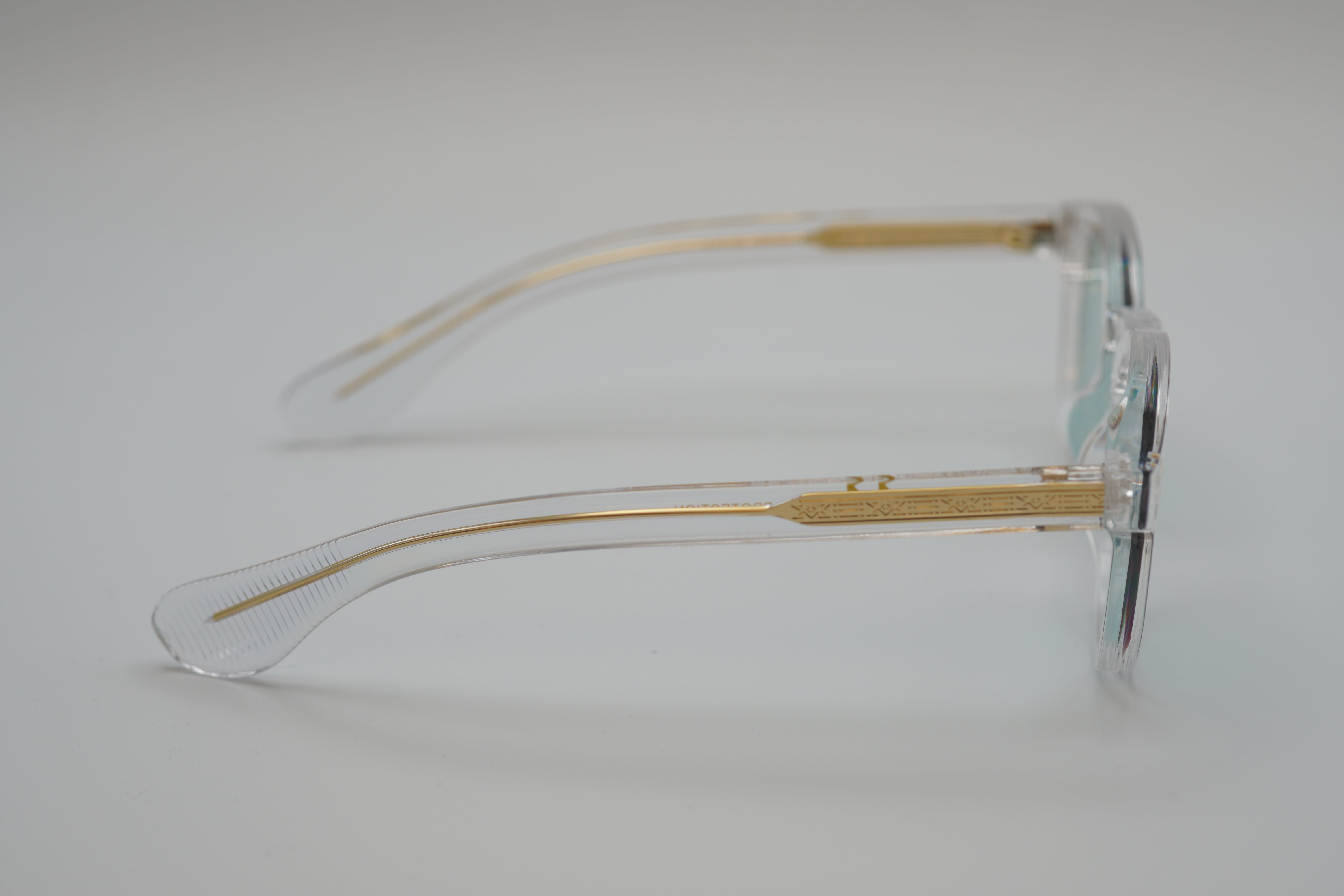 CV3169 TRANSLUCIDE VERRES VERTS