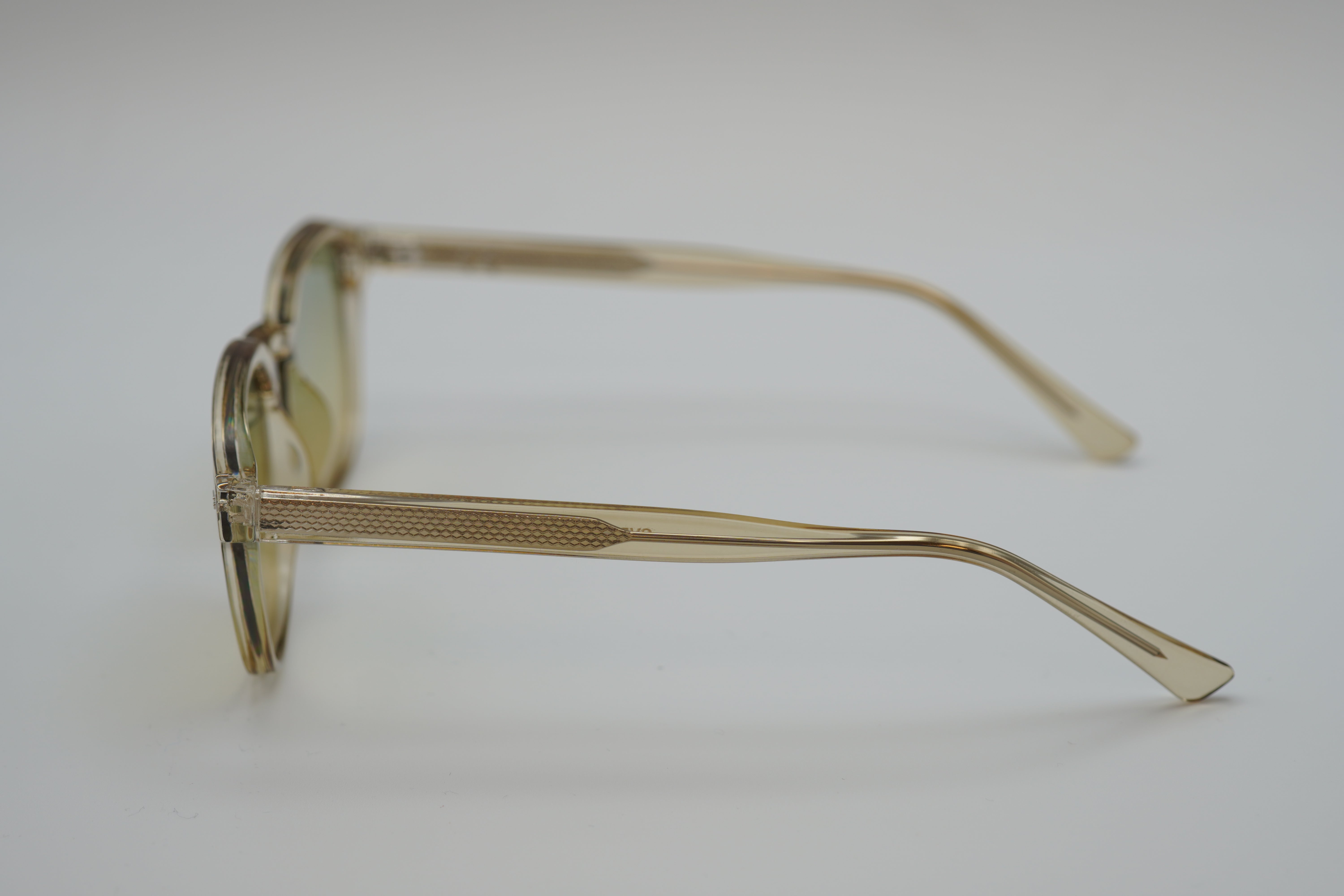 CV5004 JAUNE TRANSLUCIDE