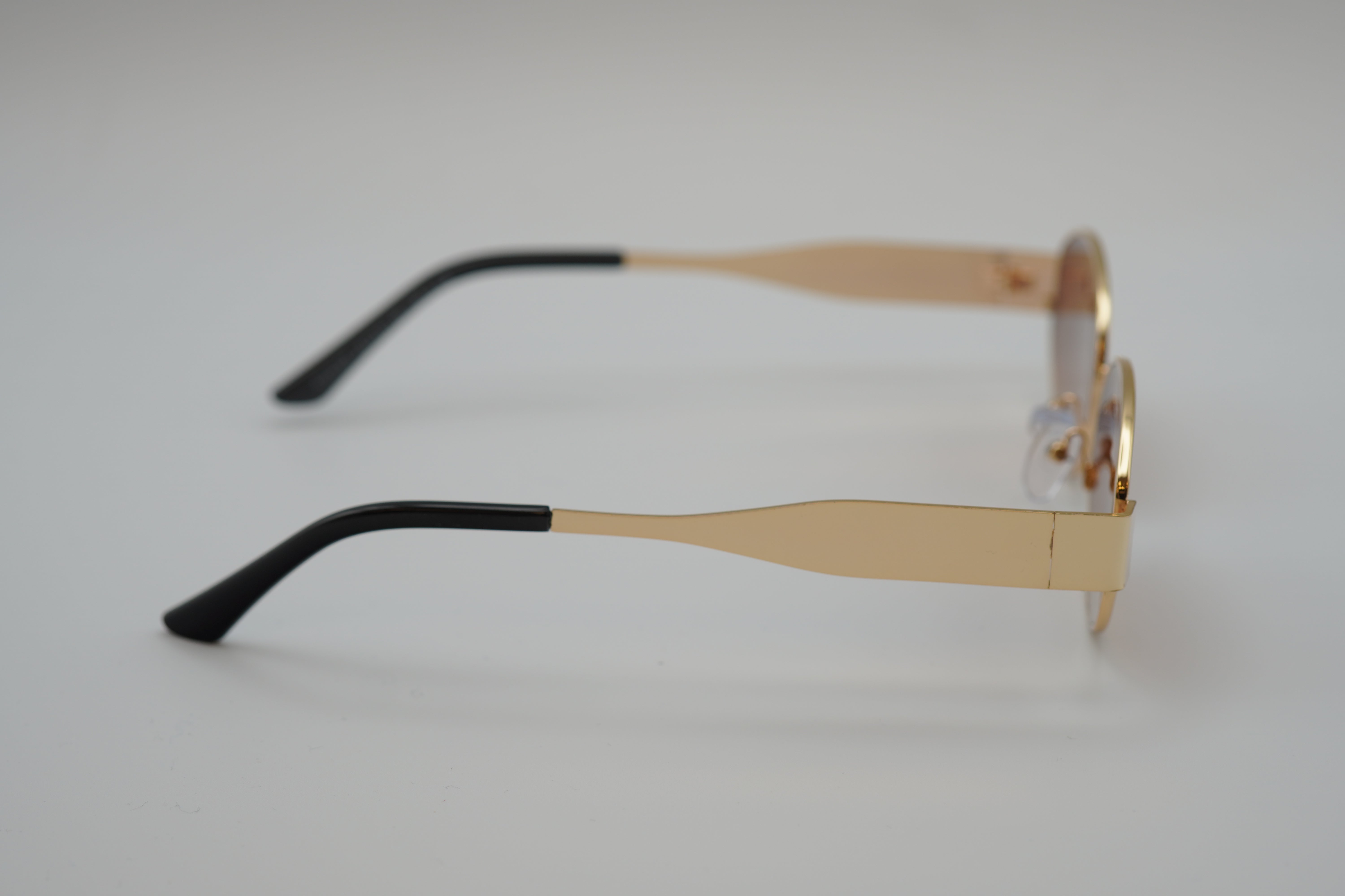 CV5107 DORE VERRE MARRON